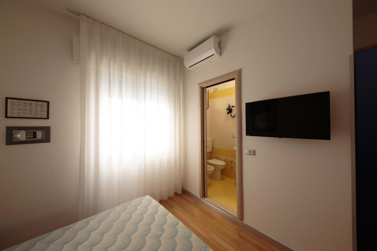 Hotel Riviera 카오를레 외부 사진