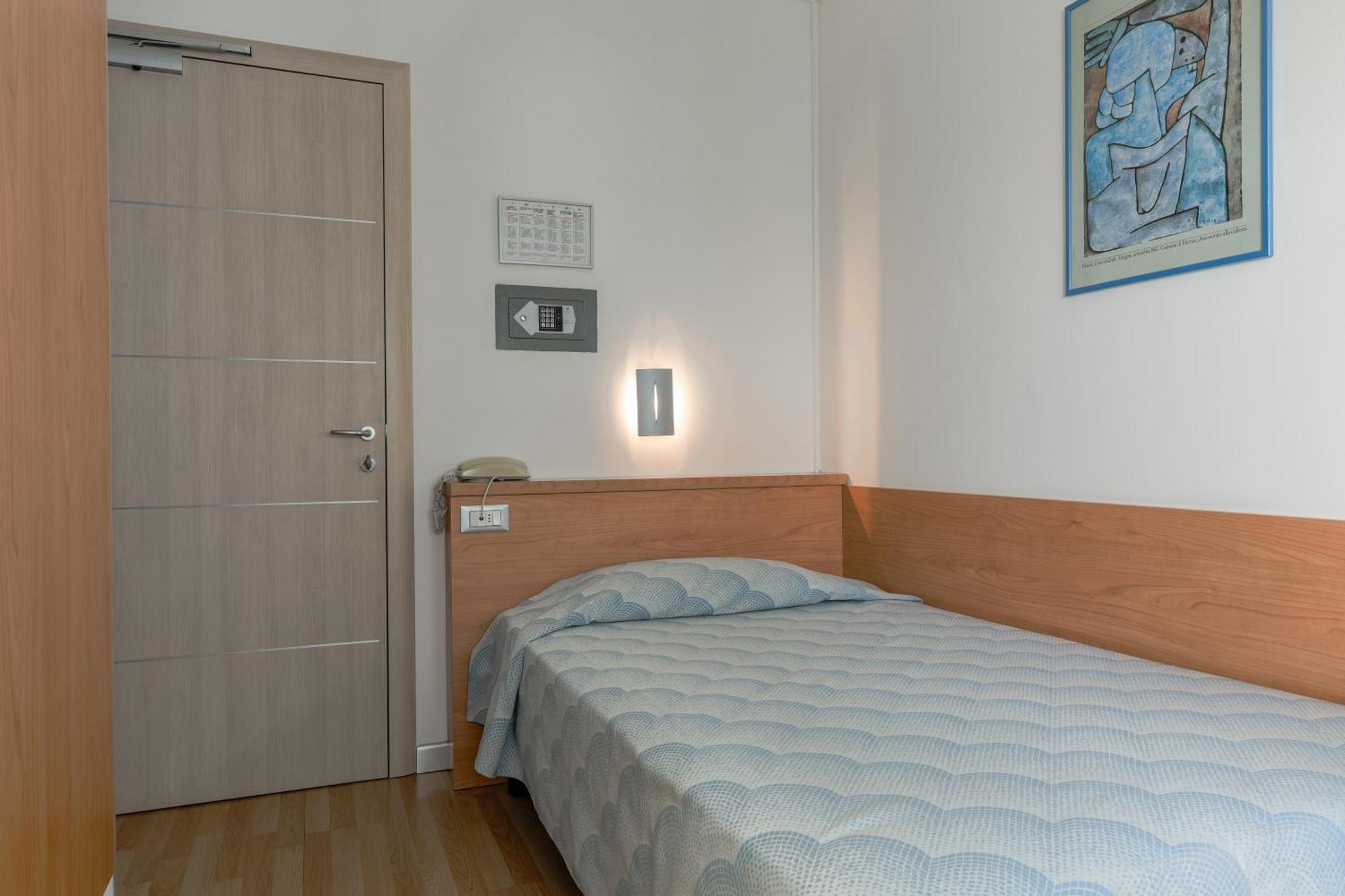 Hotel Riviera 카오를레 외부 사진
