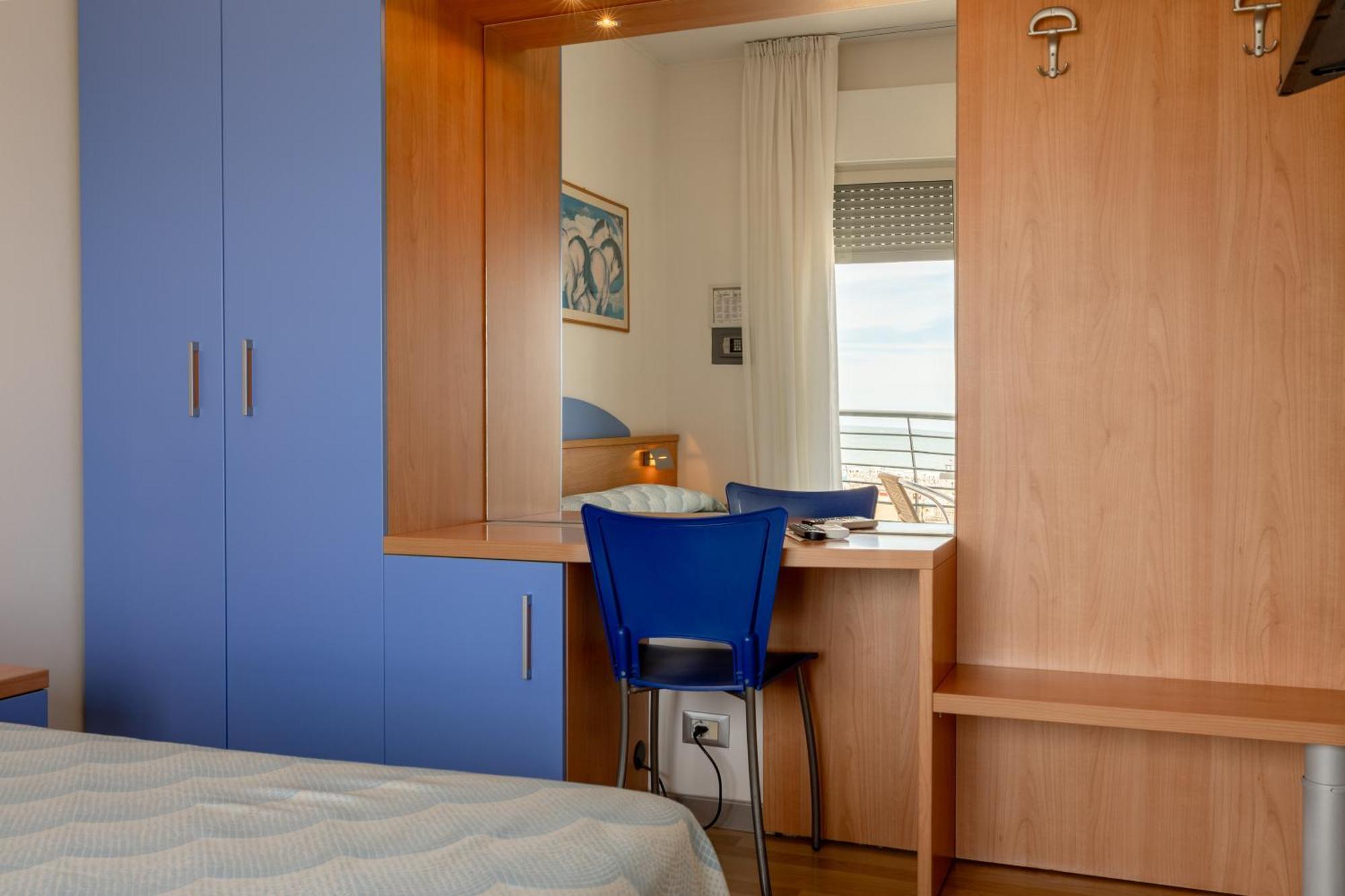 Hotel Riviera 카오를레 외부 사진